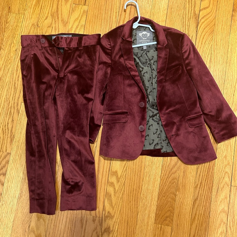 Appaman Fine Tailoring Velvet Blazer and Pants NEW without tags.